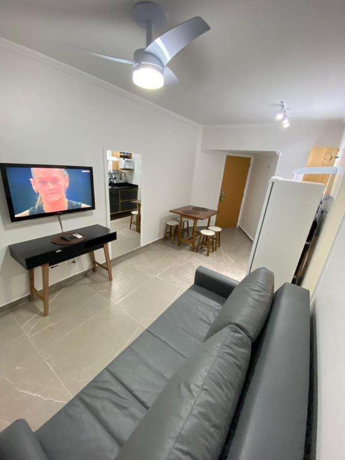 Flat - Acomoda Ate 4 Hospedes - Bairro Do Gonzaga - Santos Sp Zewnętrze zdjęcie