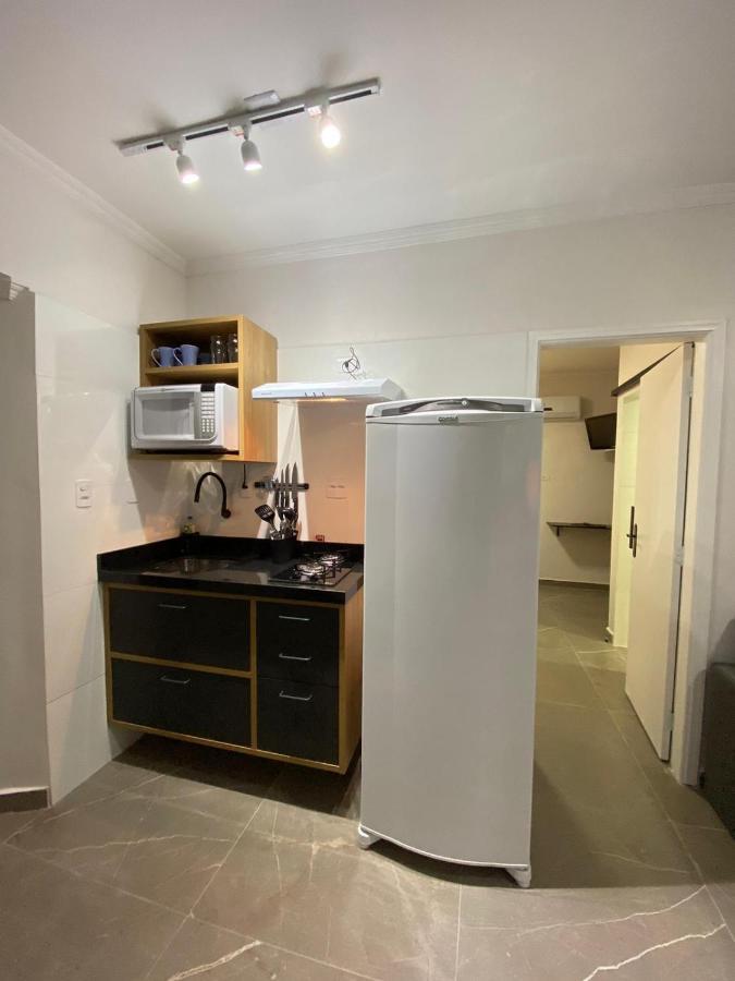 Flat - Acomoda Ate 4 Hospedes - Bairro Do Gonzaga - Santos Sp Zewnętrze zdjęcie